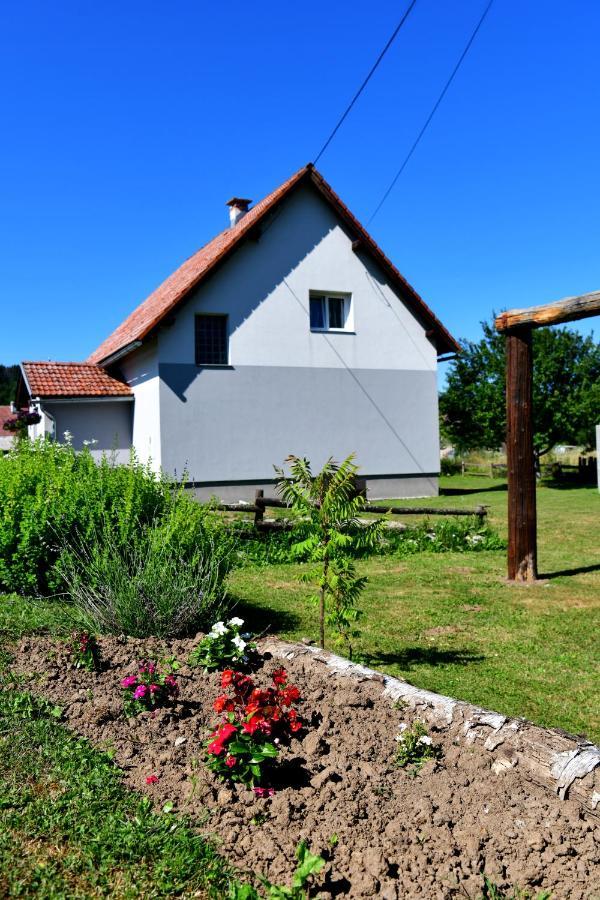 Apartmán Kuca Za Odmor Roby Saborsko Exteriér fotografie